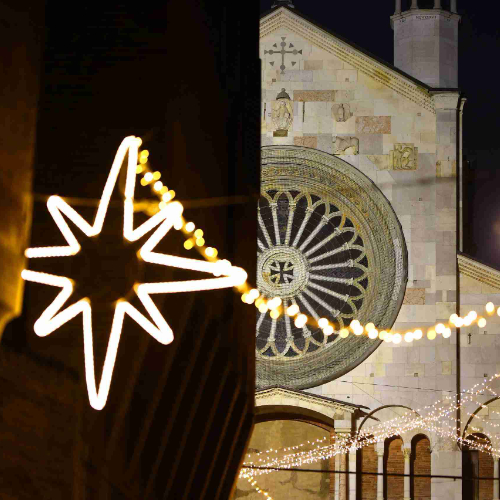 Duomo-luminarie-frontaliJPG-1-copia-scaled.jpg